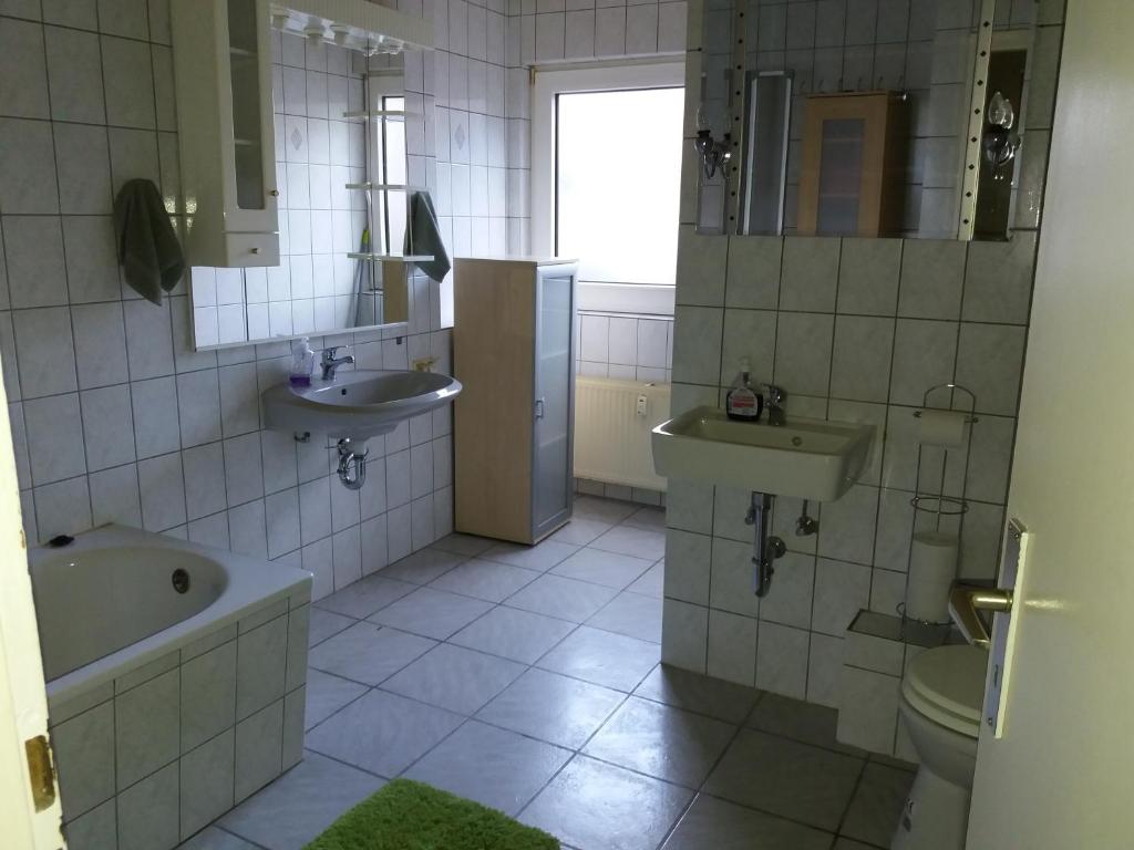 Monteure Apartment Schlangenwall room 2